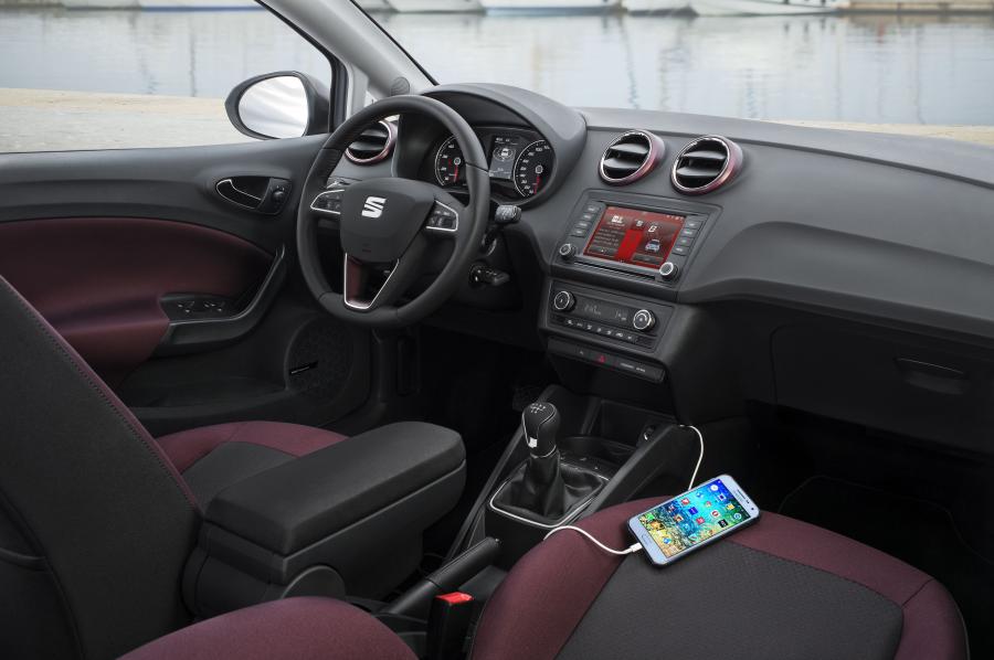  Seat Ibiza 2015 года  (фото 32 из 35)